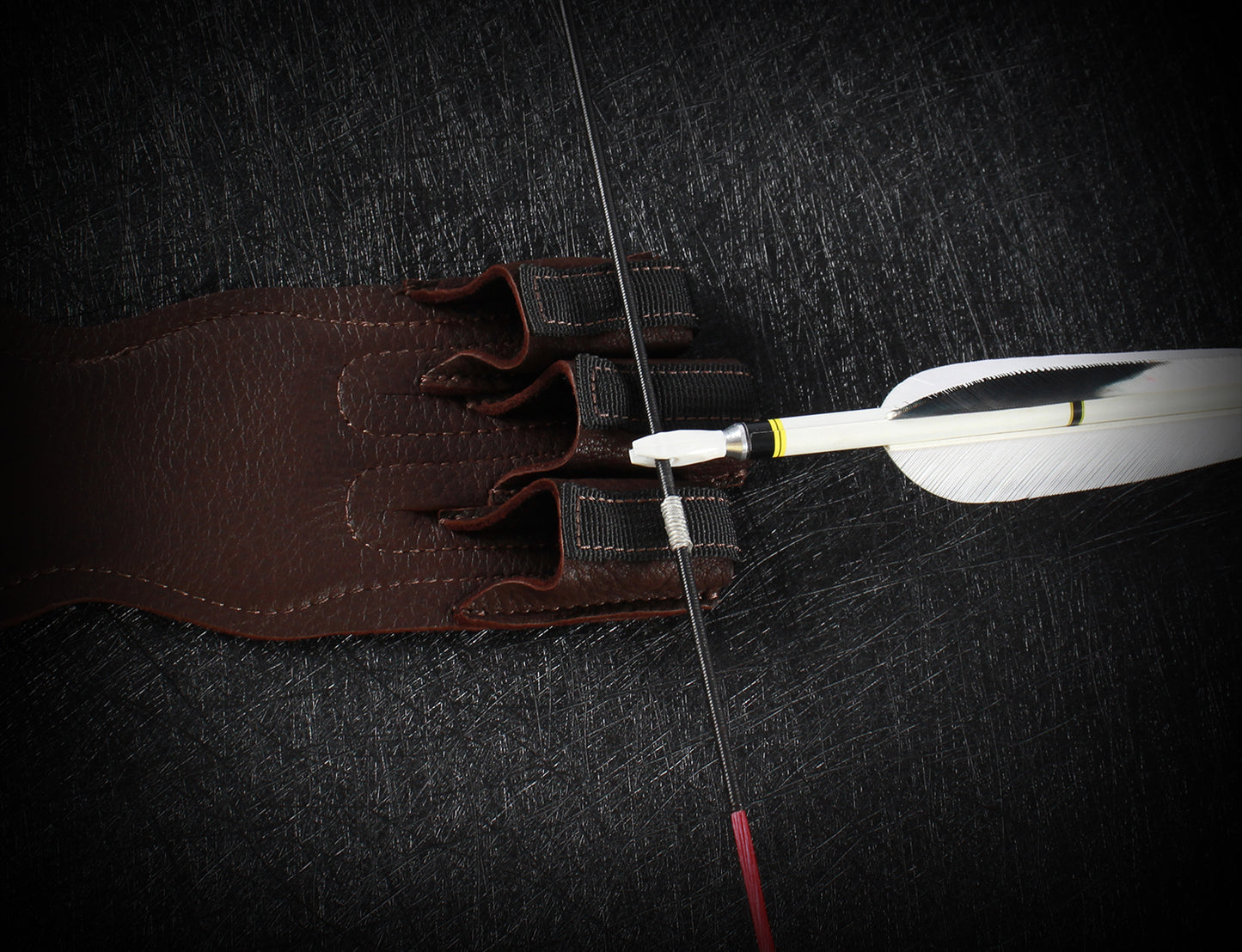 Bosen Pure Deerskin 3-Finger Archery Glove | S/M/L Sizes | Adjustable Velcro | Reinforced Anti-Slip Tips | Traditional Recurve Compound Longbow