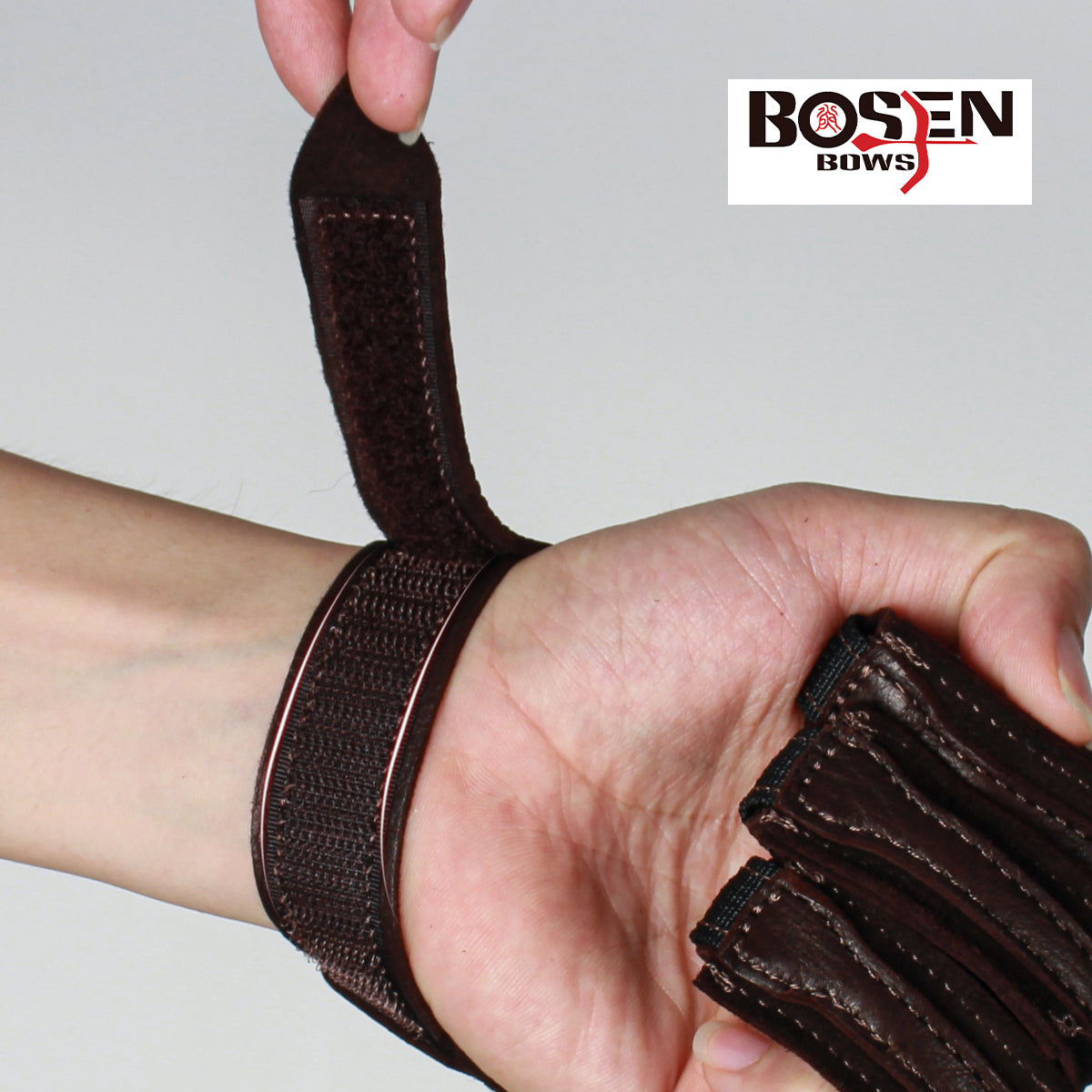 Bosen Pure Deerskin 3-Finger Archery Glove | S/M/L Sizes | Adjustable Velcro | Reinforced Anti-Slip Tips | Traditional Recurve Compound Longbow
