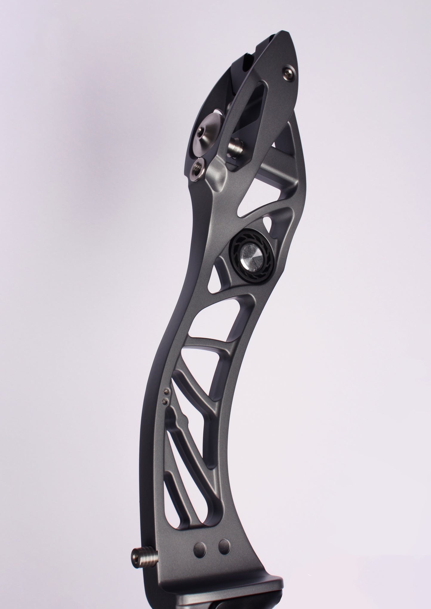 Bosen Venus 25" ILF Riser | Die-Cast Aluminum + CNC Rear | Target & Barebow | Harmonic Dampeners | Titanium Grey / Champagne Gold